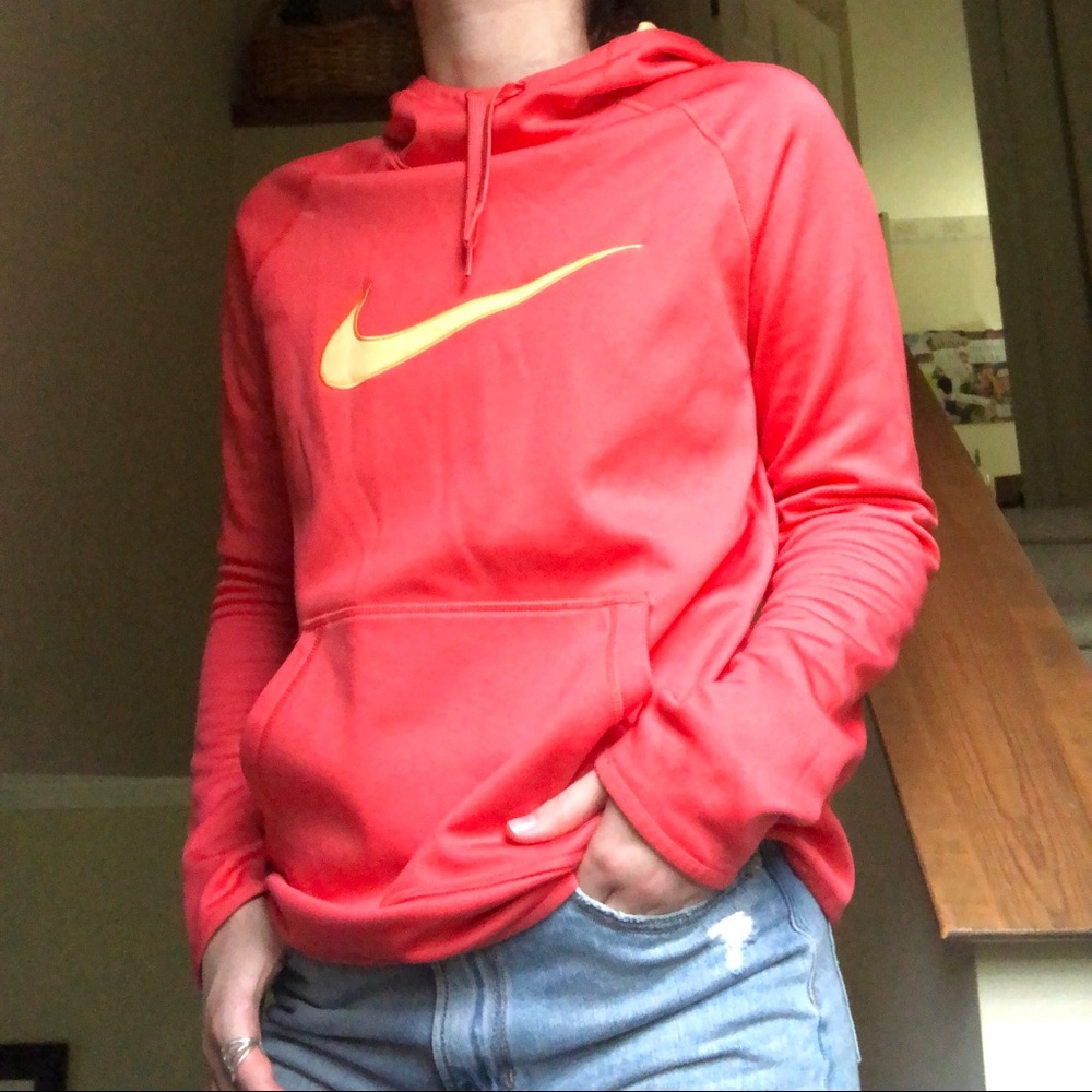 NIKE DRI-FIT Bright Salmon Sweatshirt
